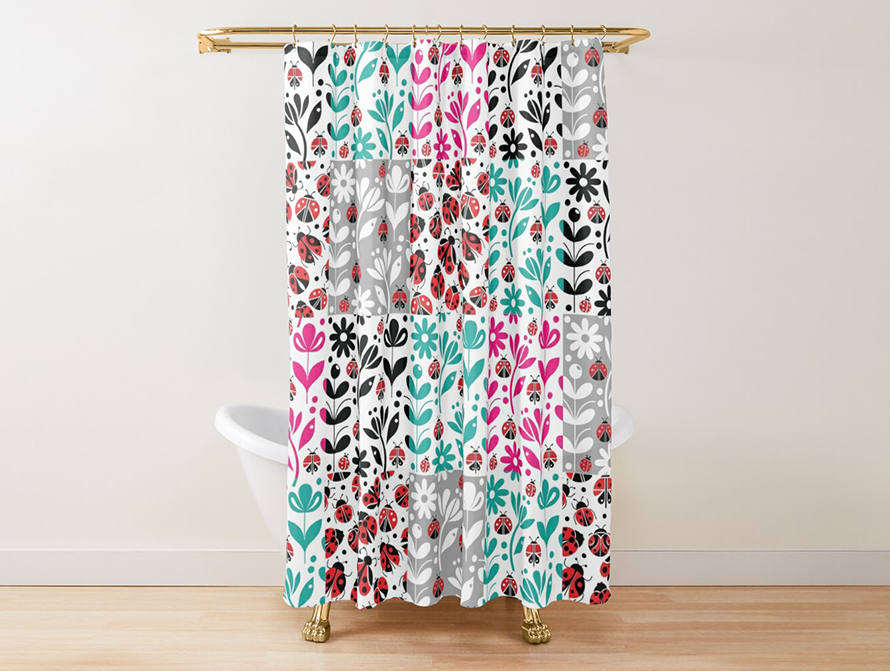 Ladybug Patchwork Bath Decor